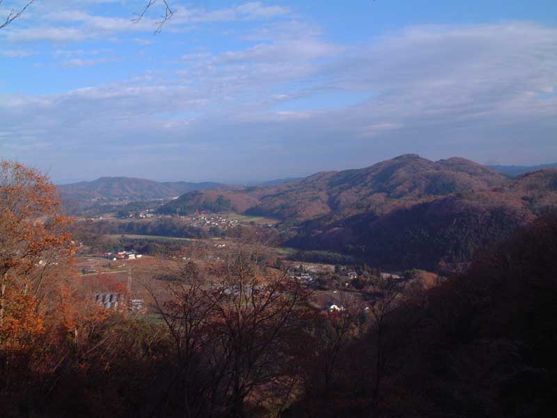 茂木鎌倉山頂上から