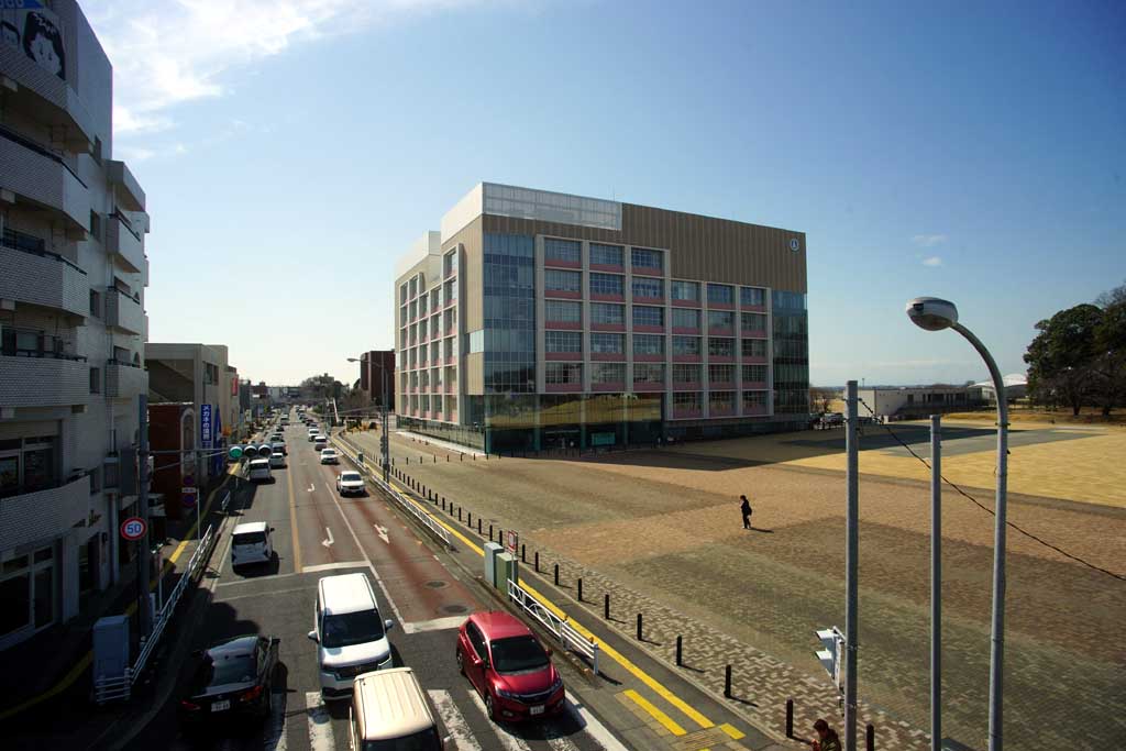 ���R�s�����EX�����ӁA�Q�O�Q�U